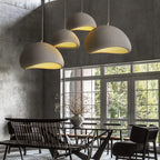 Suspension Wabi blanche au design moderne