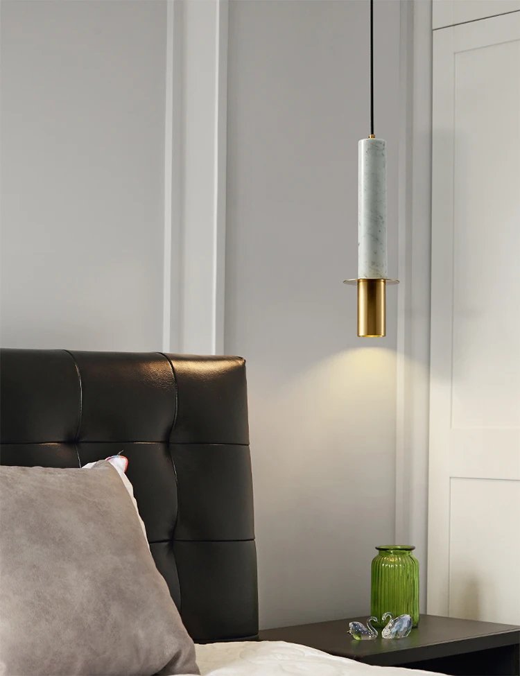 23 - Copie Suspension DEMIRCI en blanc – Image 1