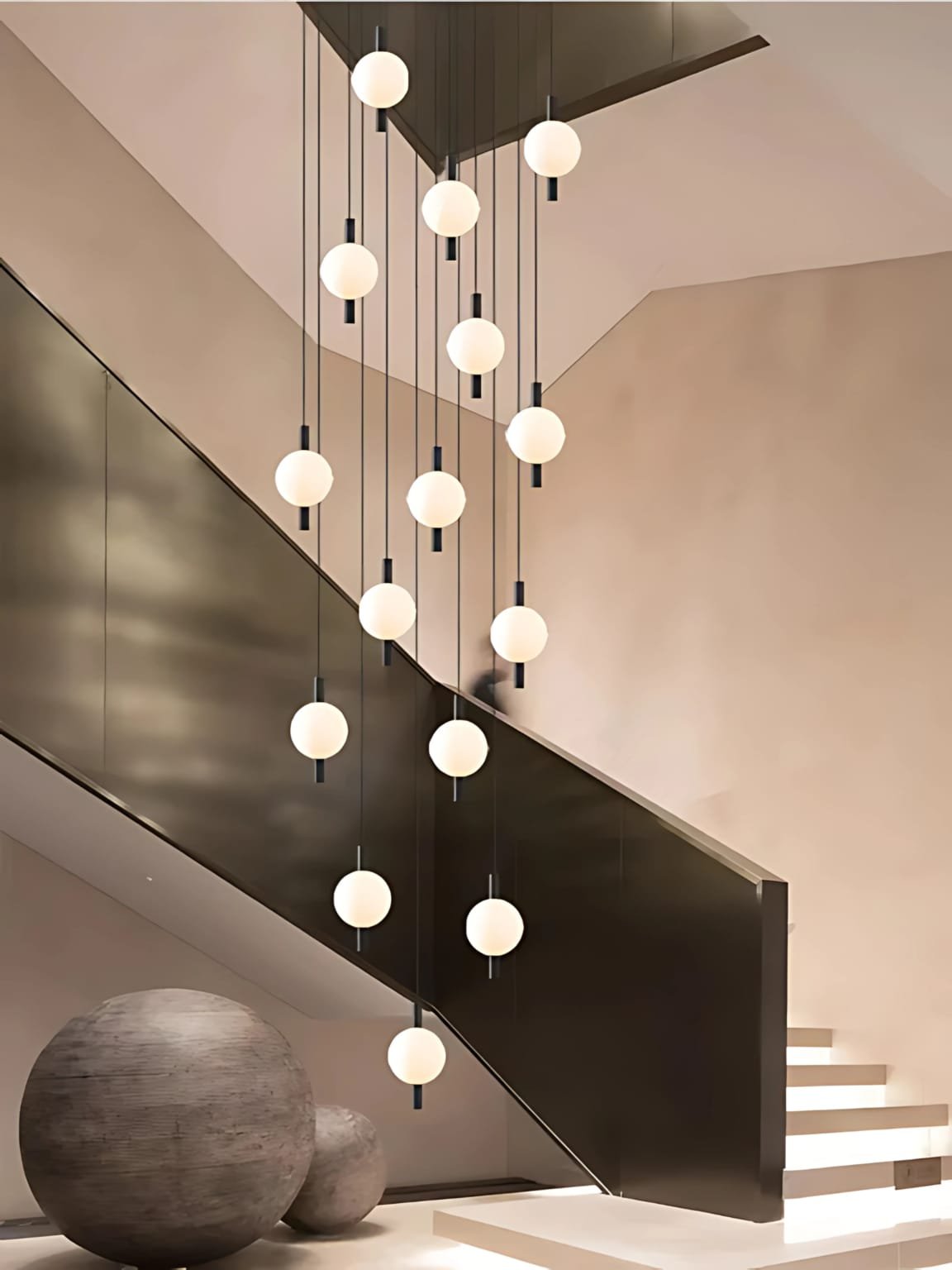 IMG-20251015-WA0192 Suspension CASCADA 13 boules – Image 1